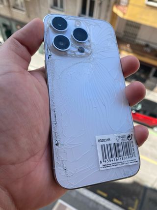 iPhone 14 Pro 128GB Batería 72% Detalle Mínimo