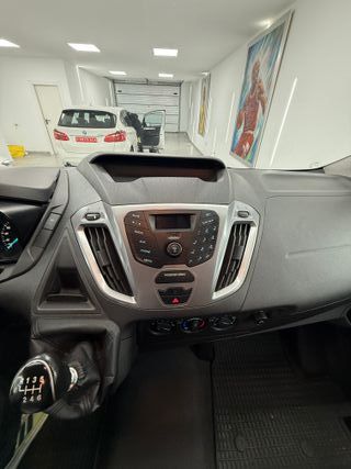 Ford Transit 2017