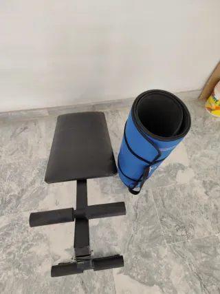 Banco de Abdominales y Esterilla Azul