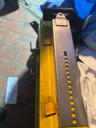 Escalera extensible amarilla precio negociable