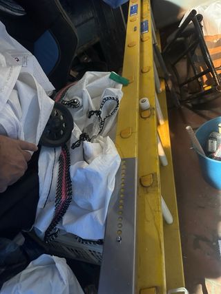 Escalera extensible amarilla precio negociable