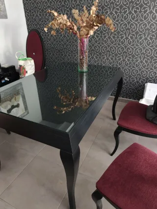 Mesa Salón Isabelina Negra con Cristal
