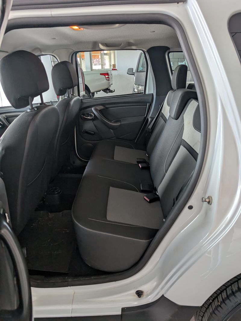 Dacia Duster 1.5 dCi Ambiance 4x2 2016, foto 13