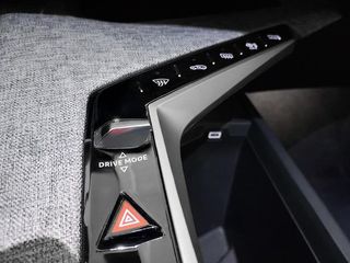 Peugeot 5008 1.2 145CV Allure Hybrid eDCS6