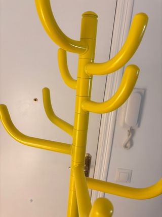 Perchero Metálico Amarillo Ikea