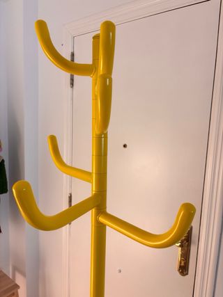 Perchero Metálico Amarillo Ikea