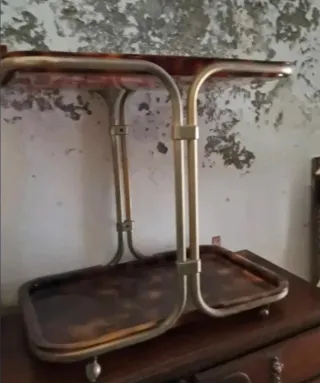Carrito Auxiliar Bandejas Tortoise Metal Dorado