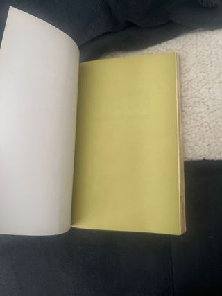 Se vende libro de vegetta 777