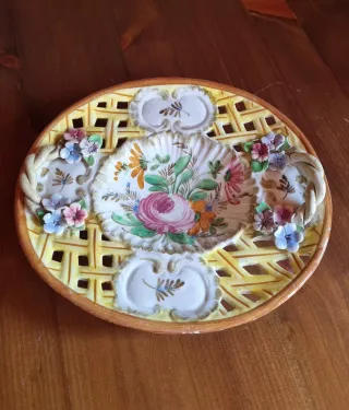 Centrotavola vintage in ceramica