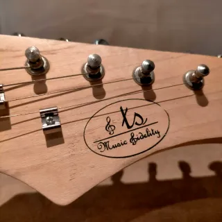 Chitarra Elettrica Music Fidelity Rossa