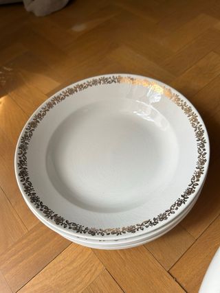 Vajilla de porcelana San Claudio Oviedo