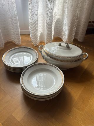 Vajilla de porcelana San Claudio Oviedo