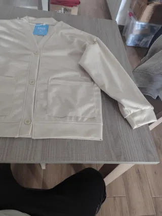 Chaqueta beige botones bolsillos talla XL