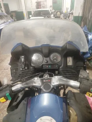 Bmw r1100rt averiada