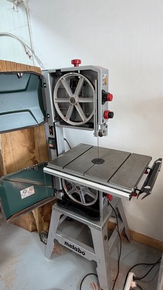 Sierra de cinta Metabo BAS 318