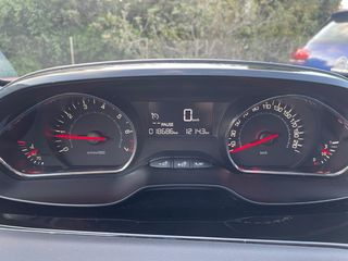 Peugeot 208 2014