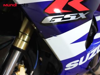 SUZUKI GSX-R 600 2004