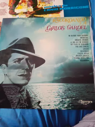 Lote 4 Vinilos U2, Gardel, Morricone