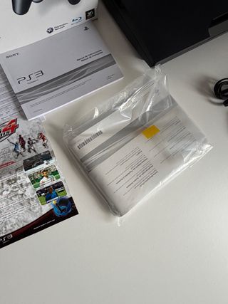 PS3 Slim 160GB (Sin mando)