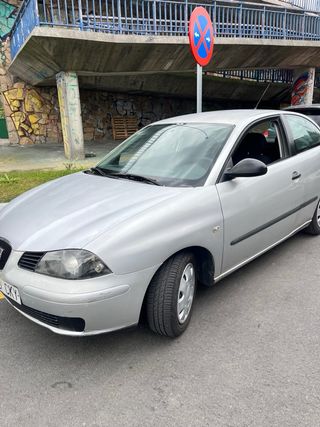 SEAT Ibiza 2004