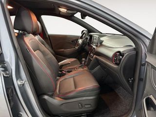 Hyundai Kona 1.6 TGDI Style Sky Red 4x4 DT