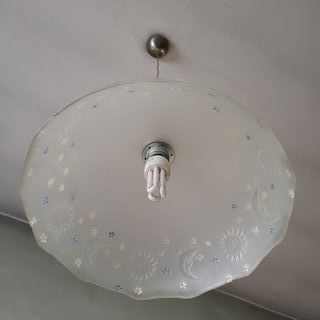 Lampadario a sospensione anni 80 in vetro satinato
