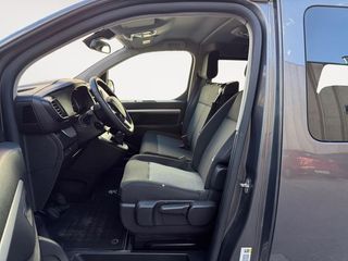 Peugeot Traveller BUSINESS BLU