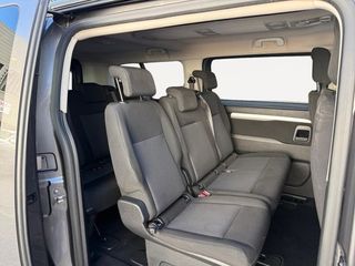 Peugeot Traveller BUSINESS BLU