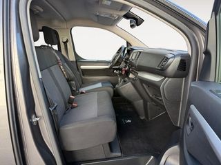 Peugeot Traveller BUSINESS BLU