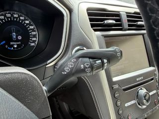 Ford Mondeo 2.0 EcoBoost 240CV Auto Vignale Sedán