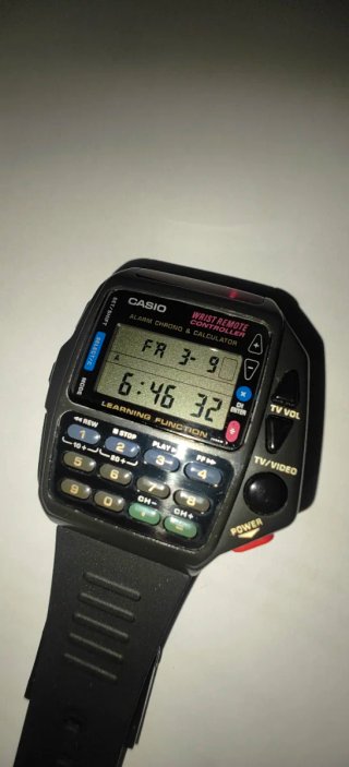 Reloj Casio CMD-40 completo con caja y manuales