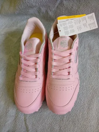 Zapatillas Reebok Clásicas Rosa Edición Limitada