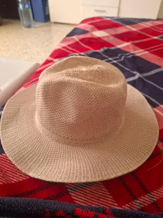 Gorro de playa tejido