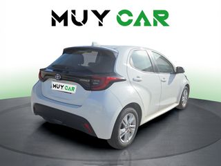 Toyota Yaris 120H Active Tech 85 kW (116 CV)
