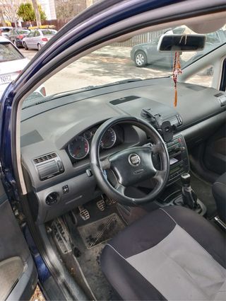 SEAT Alhambra 2003
