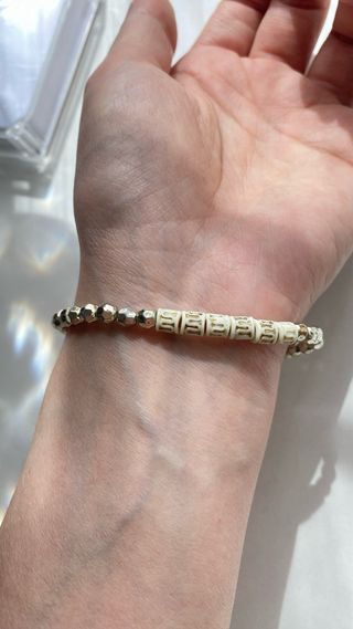 Pulsera perlas rosas y plata