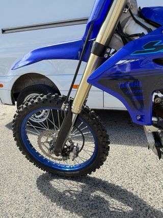 Yamaha YZF 250 Motocross Azul