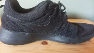 Nike Roshe One 42.5 EU Negro