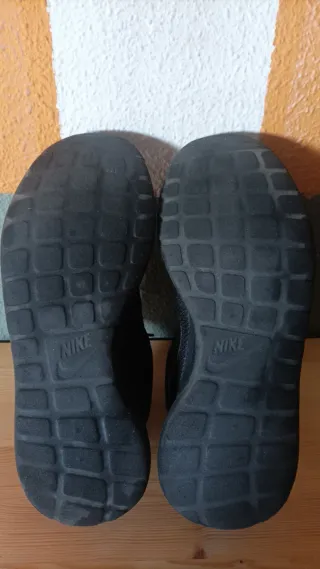 Nike Roshe One 42.5 EU Negro