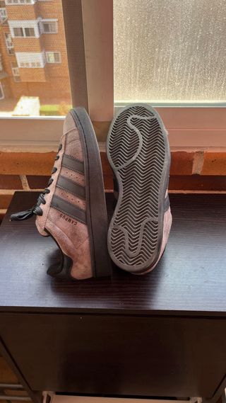 Adidas Campus Grises y Negras