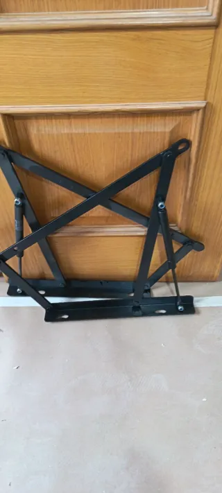 Herrajes hidráulicos