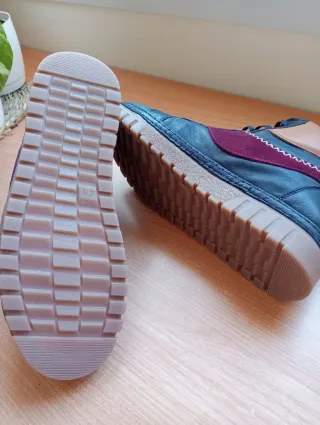 Botas mujer piel azul, marrón y granate