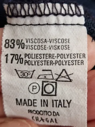 Vestito blu con spalline sottili