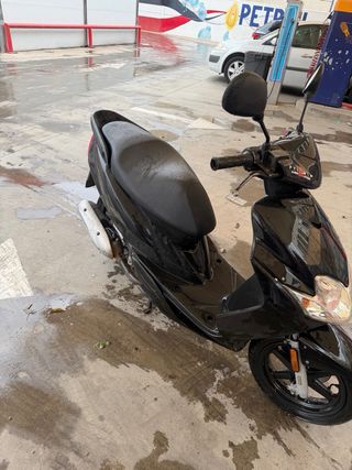 Yamaha Jog RR Negra Automática