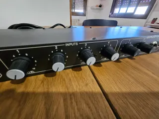 Rane HM42 Mezclador de Auriculares