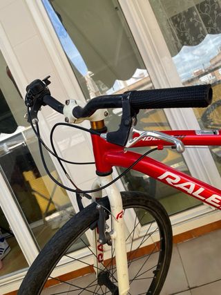 Bicicleta Raleigh Cadent Roja