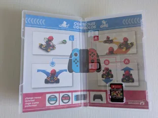 Mario Kart 8 Deluxe - Nintendo Switch (Como nuevo)