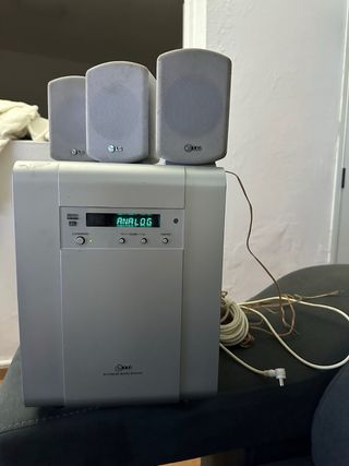 Equipo Sonido LG Subwoofer + 3 Altavoces