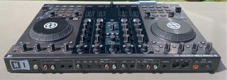 Controlador DJ Traktor S4 Mk1 + Funda