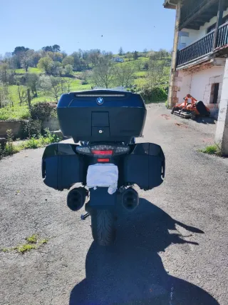 BMW K1600 GT Touring Moto